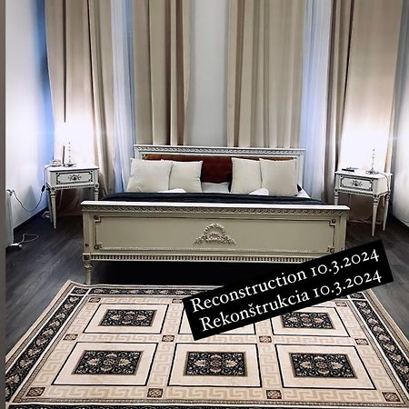 Csaky Palace Bratislava 3 Eksteriør billede